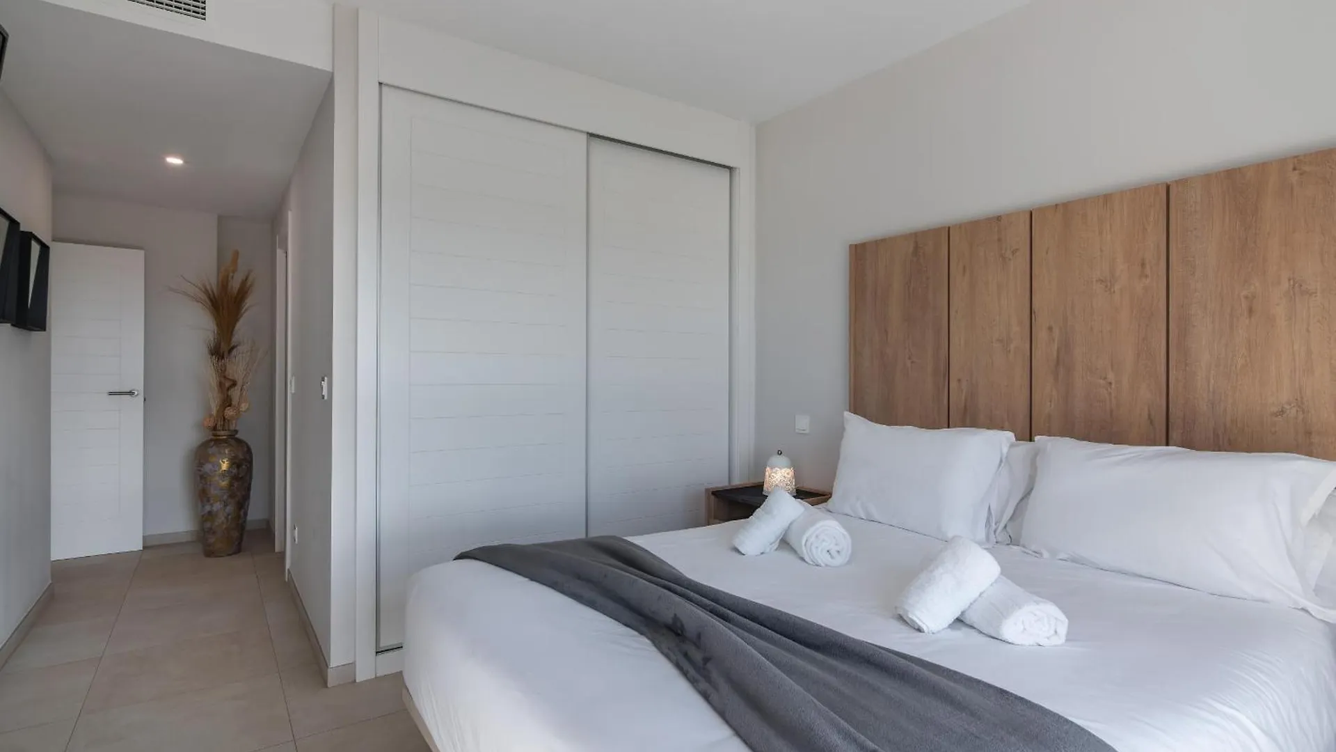 Apartamento Los Flamencos Atico By H - Playa De Los Haraganes Hlhf4501P43 Isla Canela