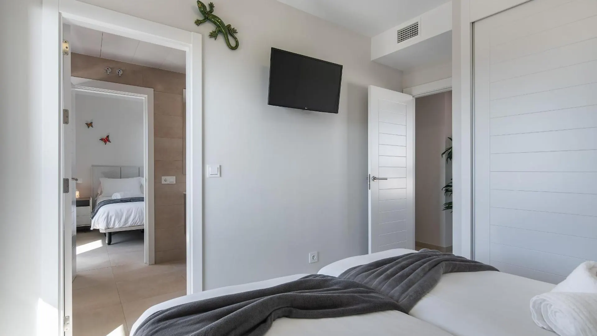 Apartamento Los Flamencos Atico By H - Playa De Los Haraganes Hlhf4501P43 Isla Canela